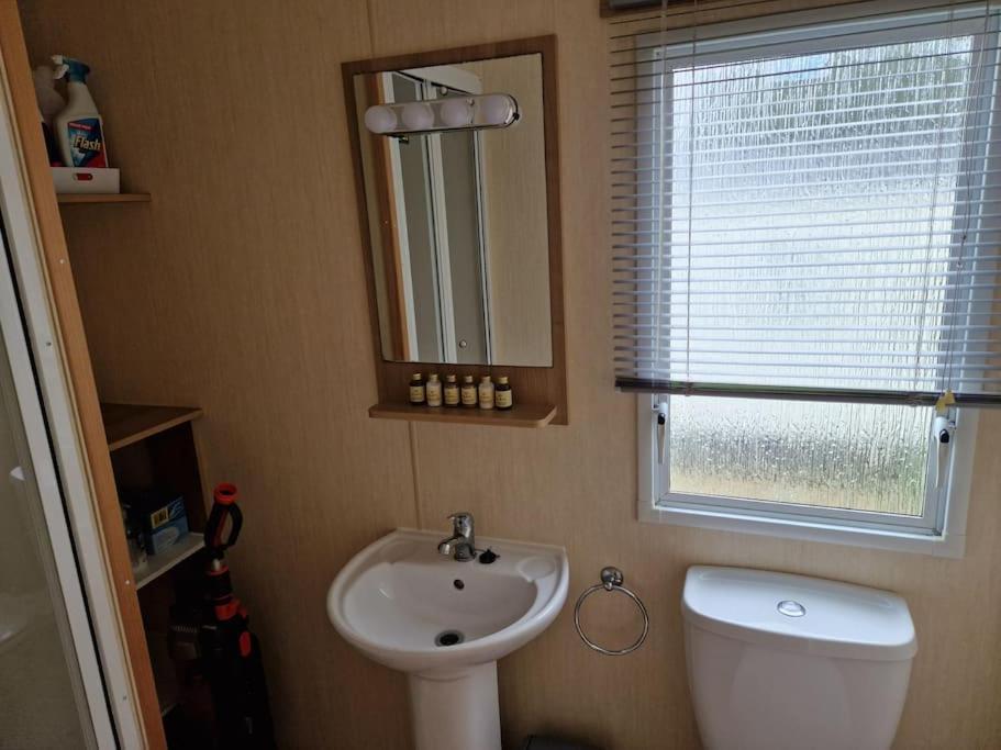 Homely 3 Bed Van @ Weymouth Bay Extérieur photo