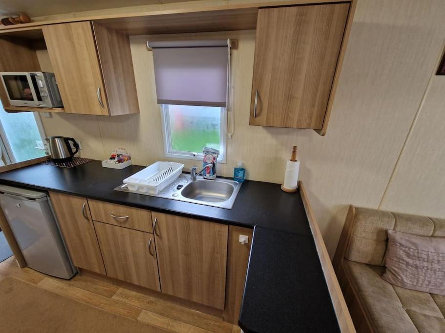 Homely 3 Bed Van @ Weymouth Bay Extérieur photo